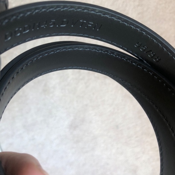 Authentic Versace La Medusa Leather Belt. - Picture 3 of 5